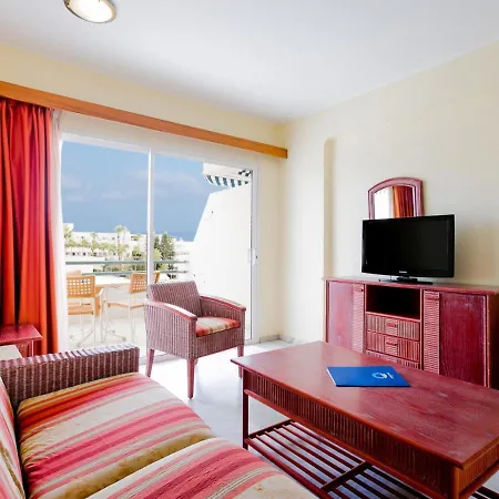 259 Club Atlantis Sea View דירה *